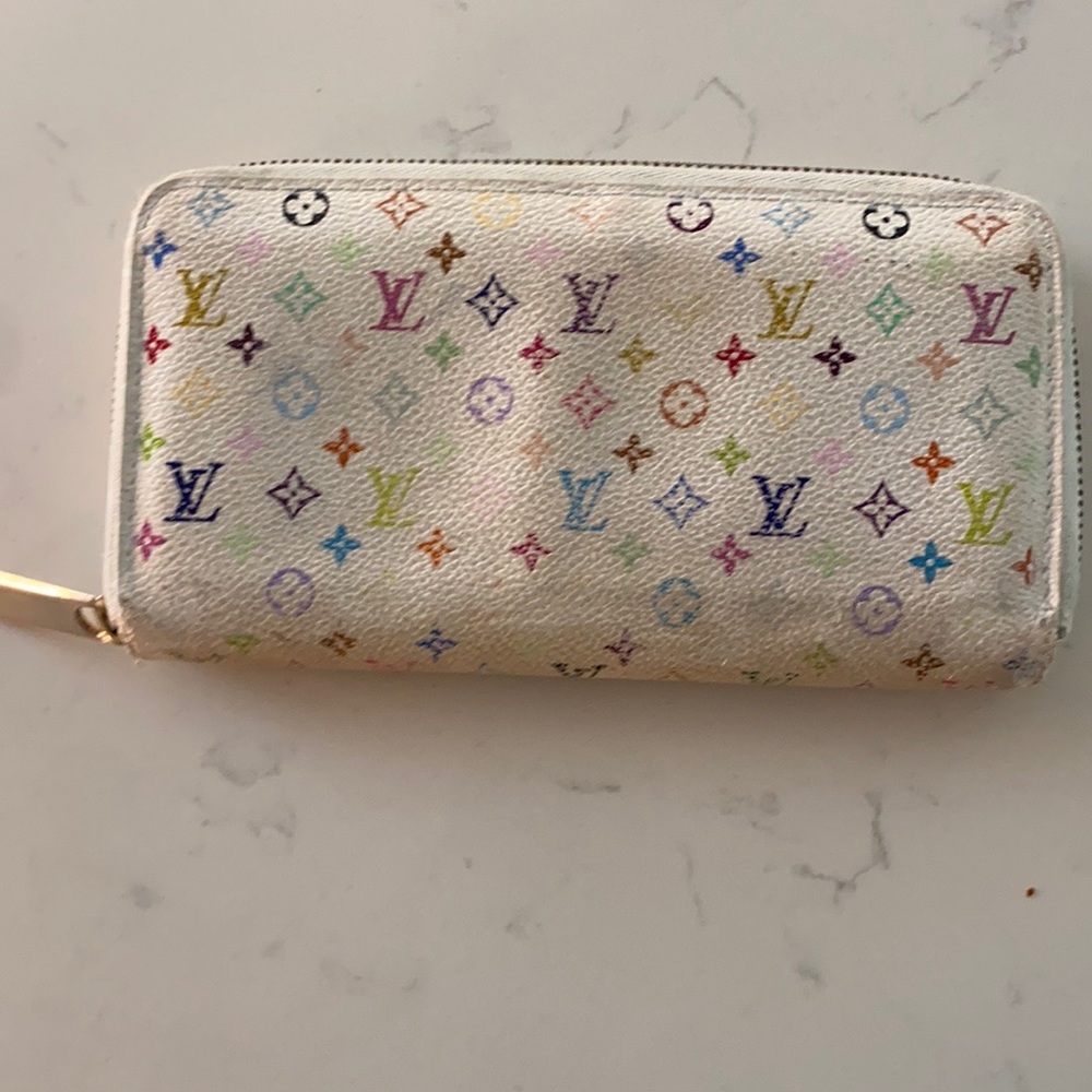 Authentic Louis Vuitton wallet. - Picture 5 of 8
